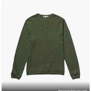 Richer Poorer Modern Henley in Ivy Size Small